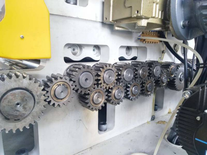 Сравнение пневматической и механической подачи