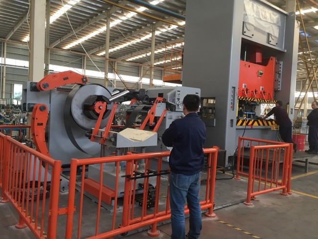 Техническое обслуживание сервопитателя