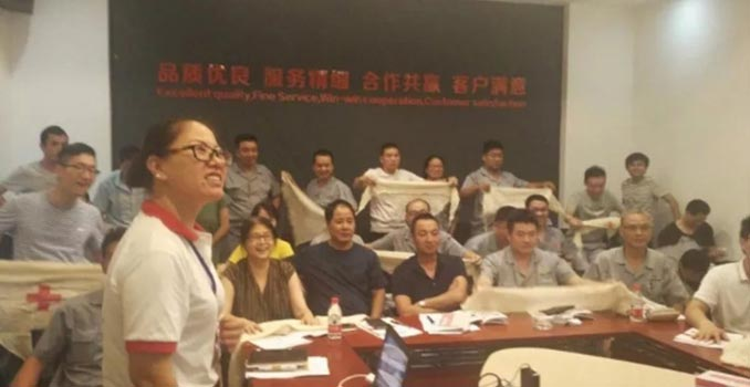 КИНГЛАН организовал обучение Красному Кресту оказанию первой помощи