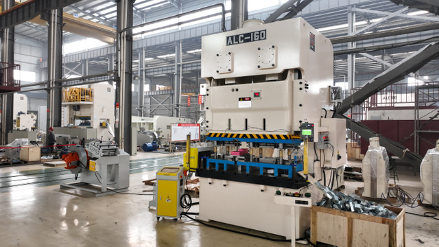 Фабрика горячей продажи электрической распределительной коробки машина для производства 160 тонн силовой пресс механический пресс