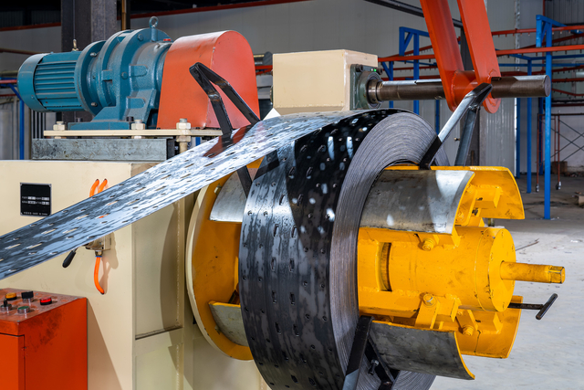 Машина для изготовления пресс-форм Поставщик оборудования Силовой пресс-податчик пресс-форм Готовое решение