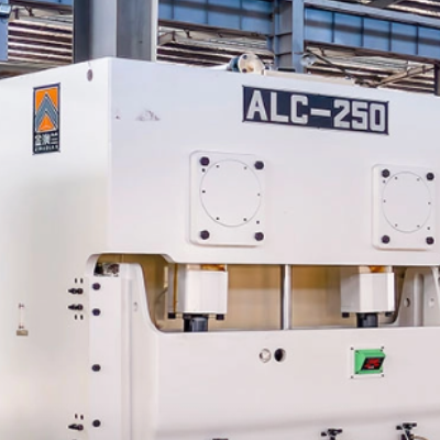 Power Press Массивность и эффективность